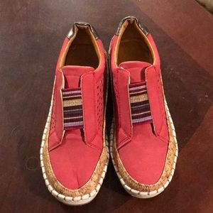 NWT No Brand Name casual Shoes Size 38 / 7 Red